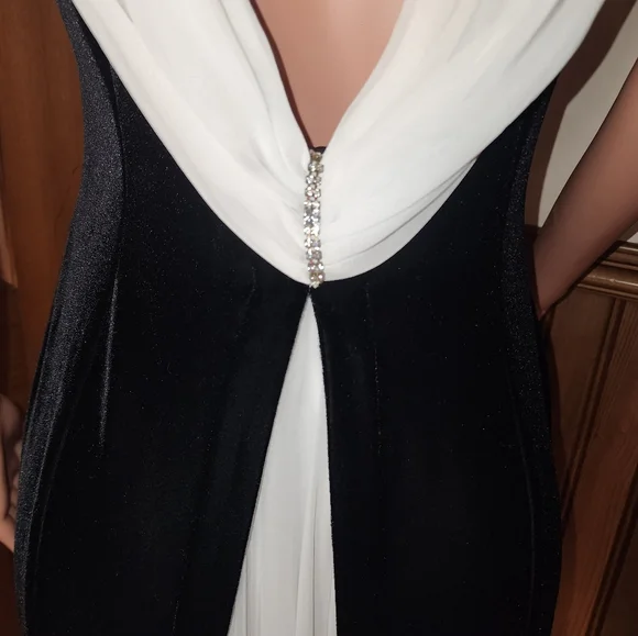 Night Way Collection Y2K Prom Dress 12 - Picture 4 of 7